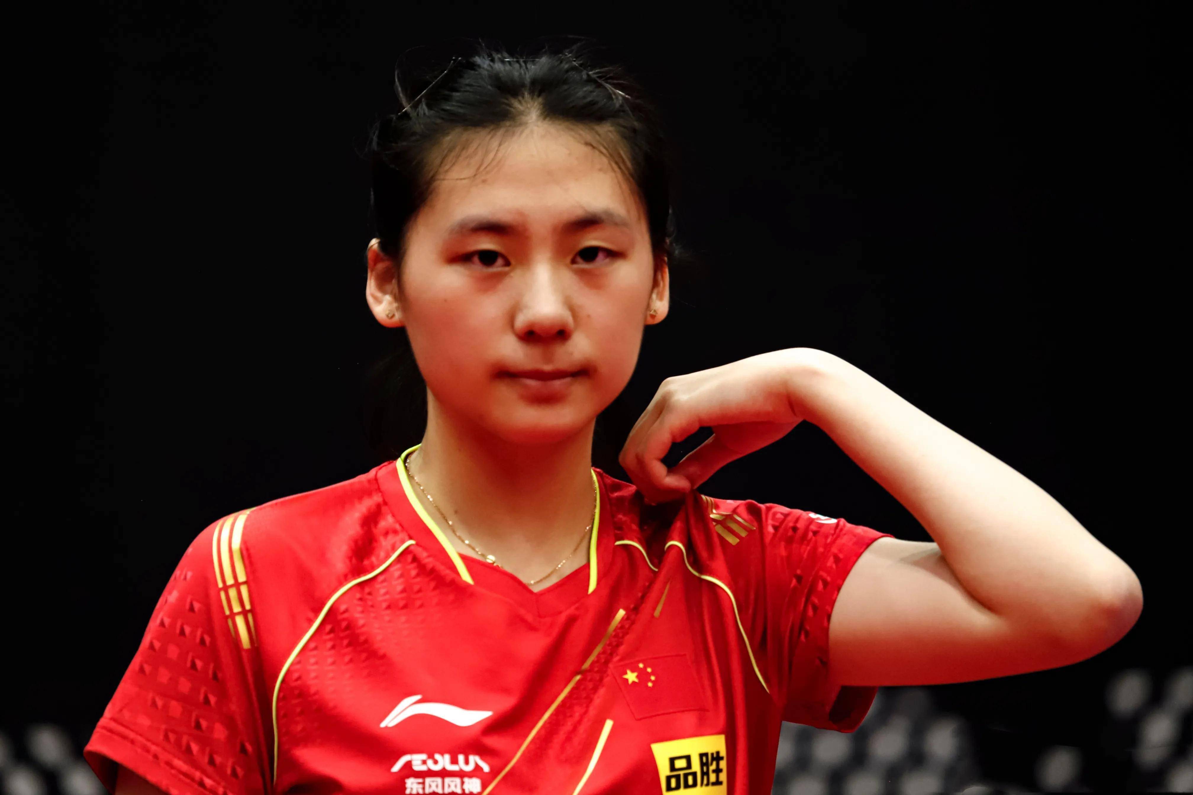 对俱乐部侧 对俱乐部侧